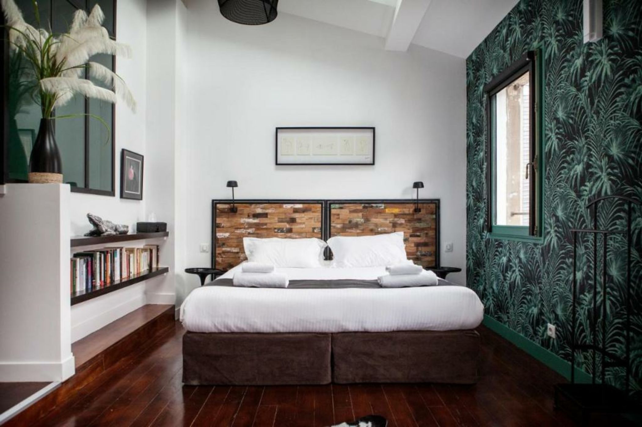 Une Chambre Chez Dupont