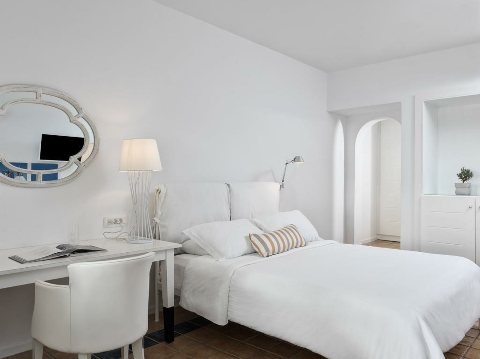 Lilium Hotel Santorini