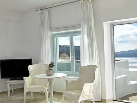 Lilium Hotel Santorini