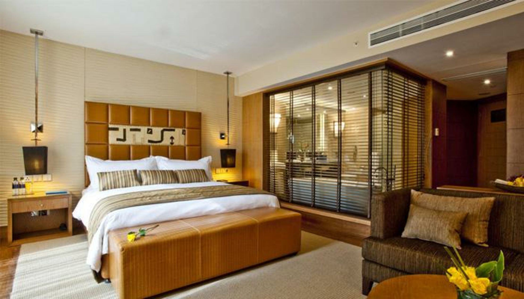 Sankara Nairobi, Autograph Collection