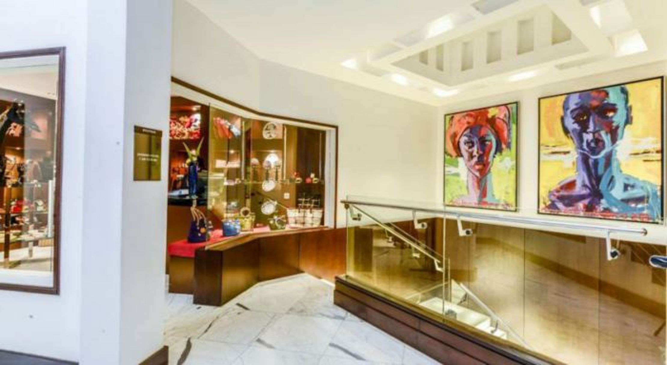 Sankara Nairobi, Autograph Collection