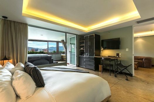 The Charlee Hotel