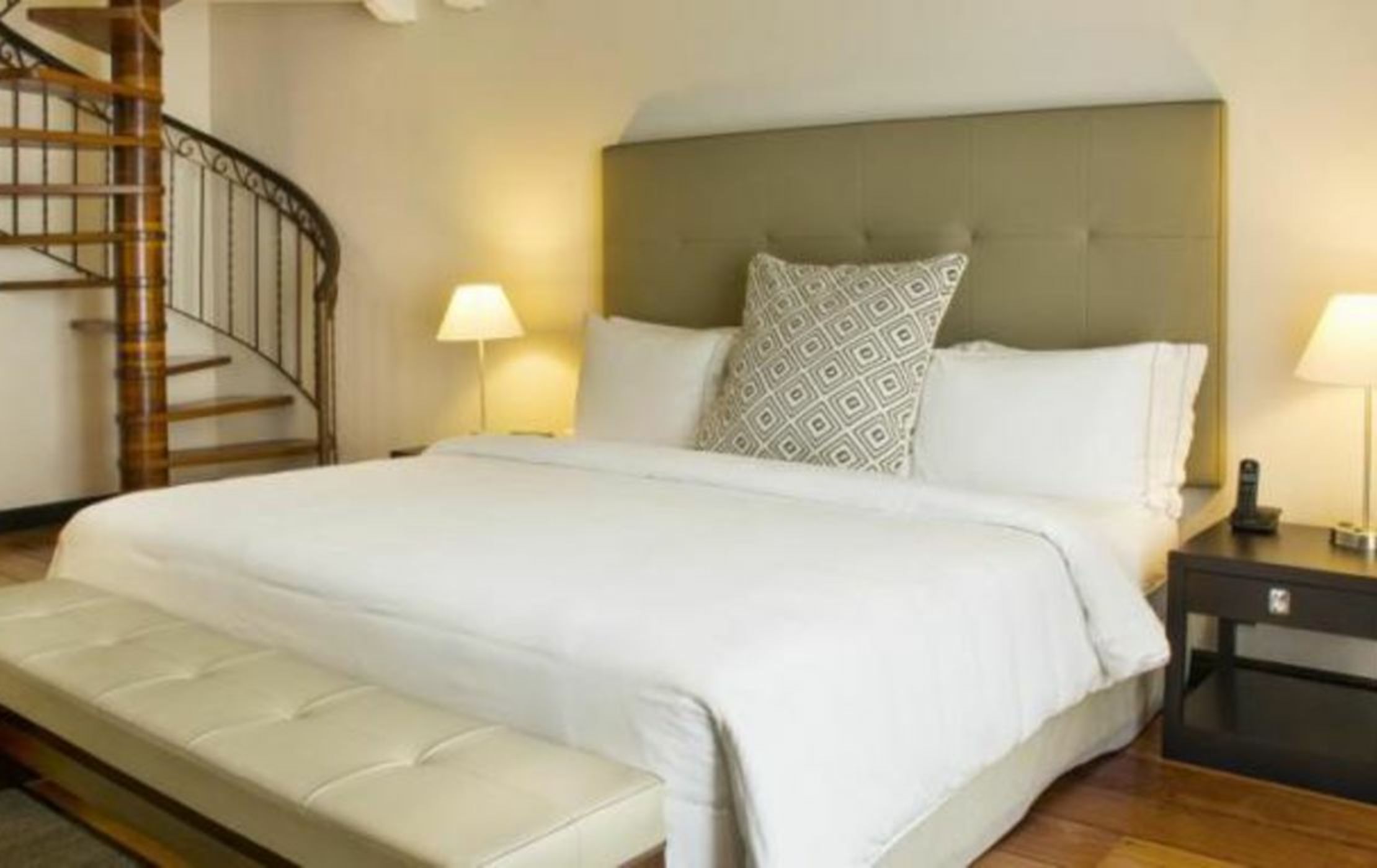 Movich Casa del Alferez