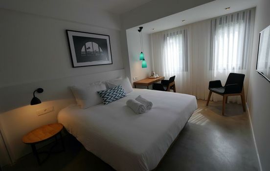Alilass Hotel