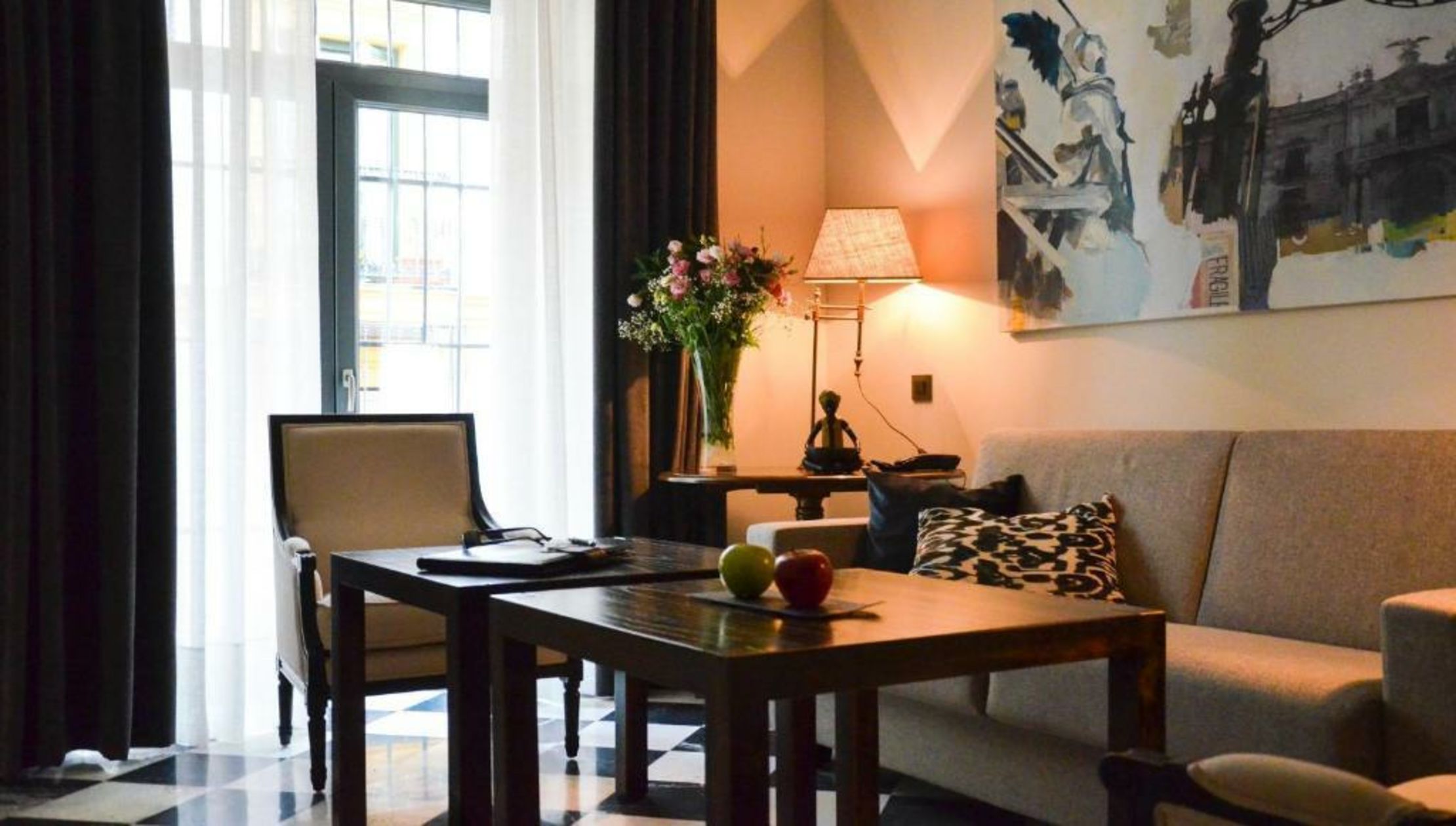 Aguilas5 SevillaSuites