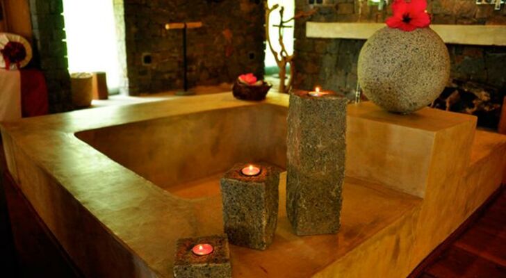 Princesse Bora Lodge & Spa