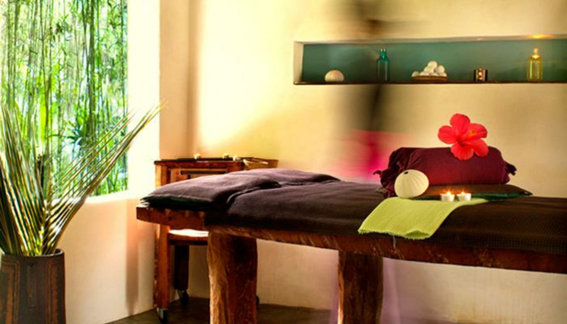 Princesse Bora Lodge & Spa