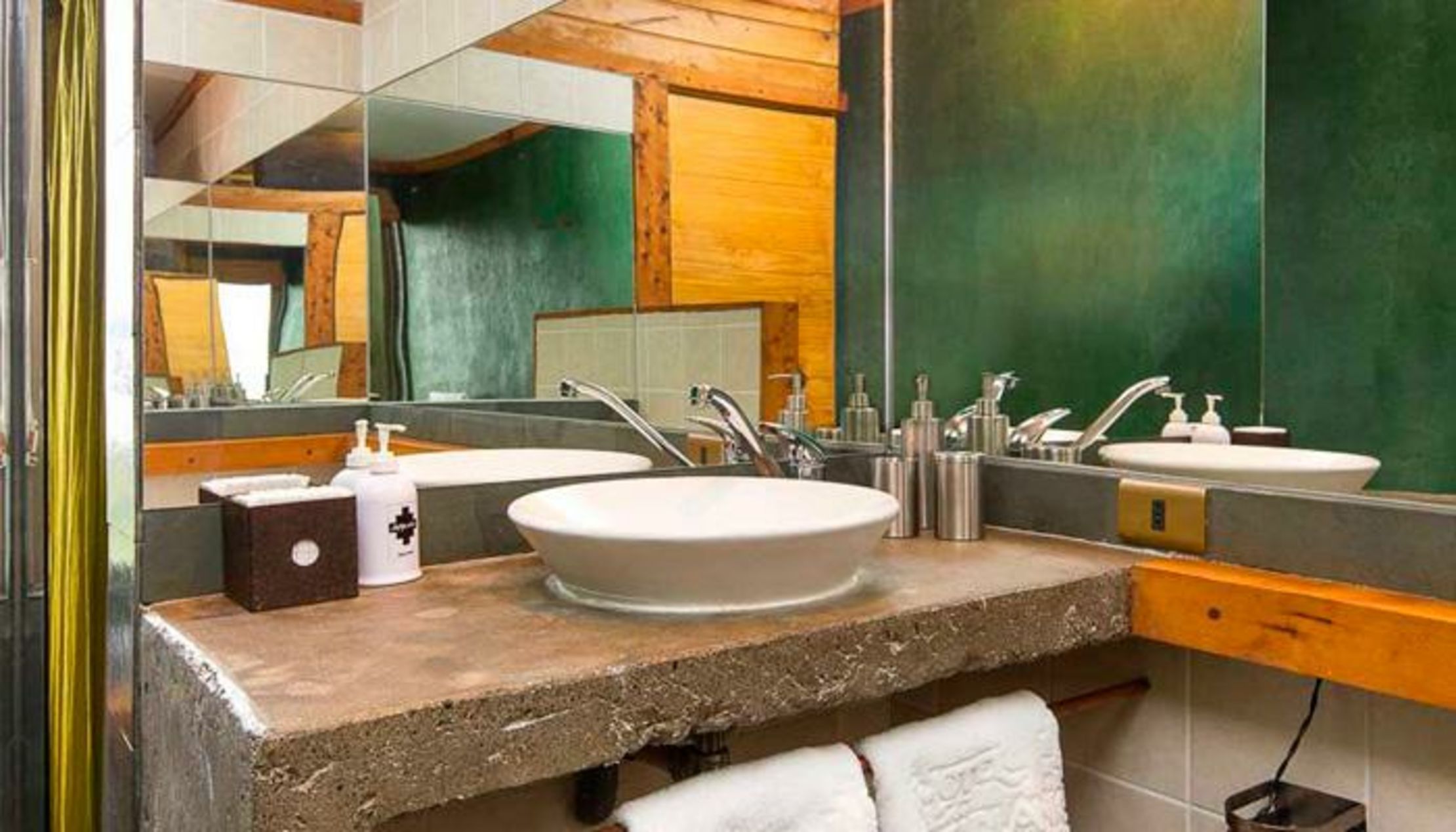 Hotel Altiplanico Puerto Natales