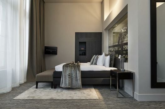 Terhills Hotel