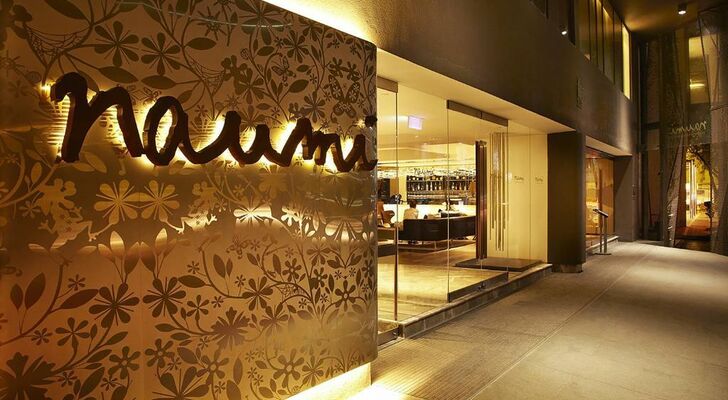 Naumi Hotel