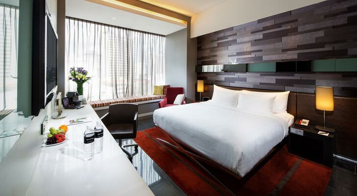Quincy Hotel by Far East Hospitality
