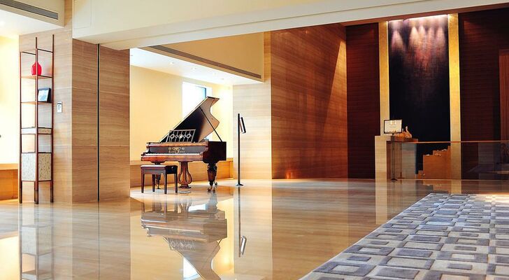 Les Suites Orient, Bund Shanghai
