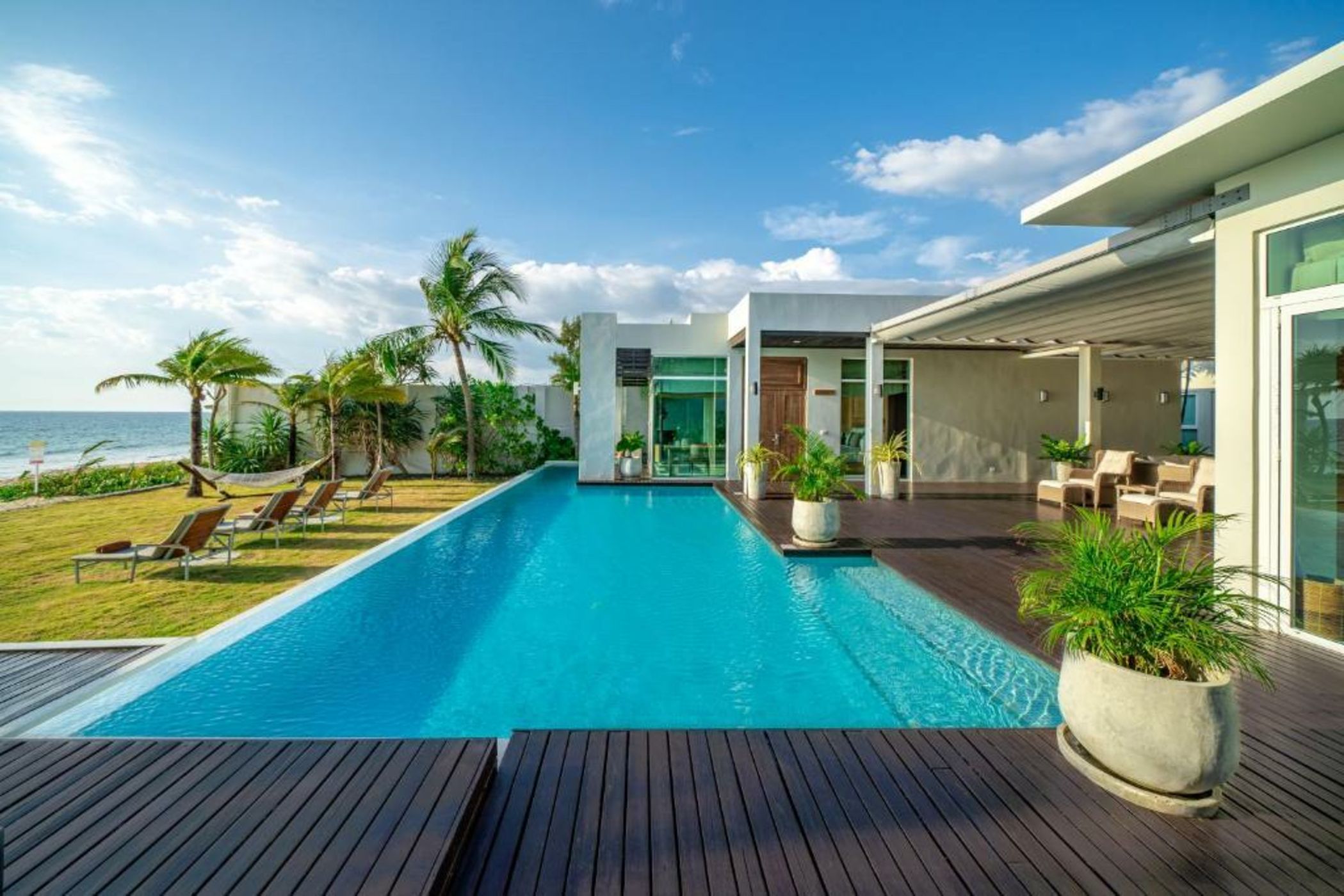 Aleenta Resort And Spa, Phuket-Phangnga - SHA Plus