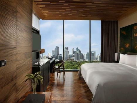 SO/ BANGKOK
