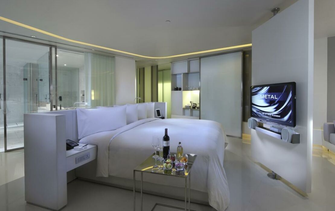 SO/ BANGKOK