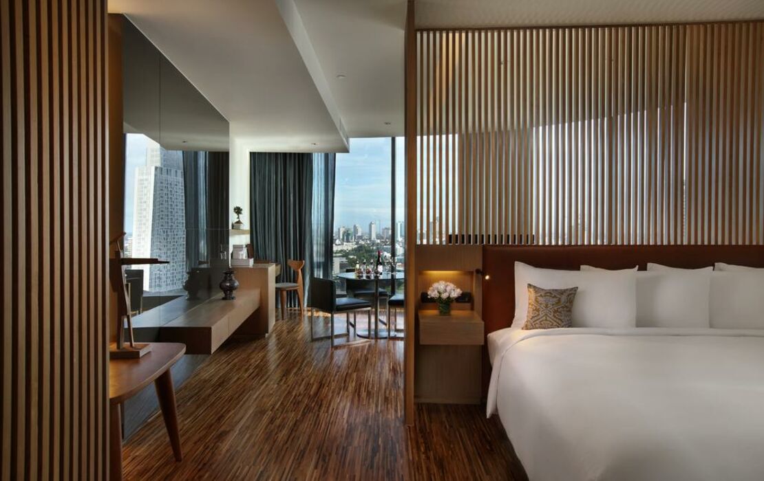 SO/ BANGKOK