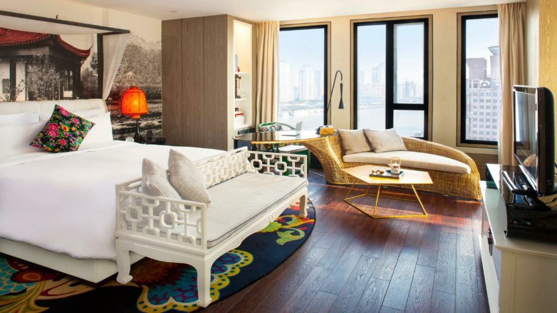 Hotel Indigo Shanghai On The Bund, an IHG Hotel