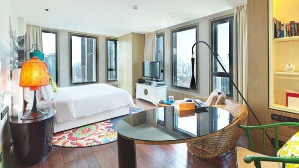 Hotel Indigo Shanghai On The Bund, an IHG Hotel