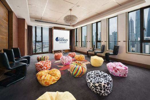 Hotel Indigo Shanghai On The Bund, an IHG Hotel