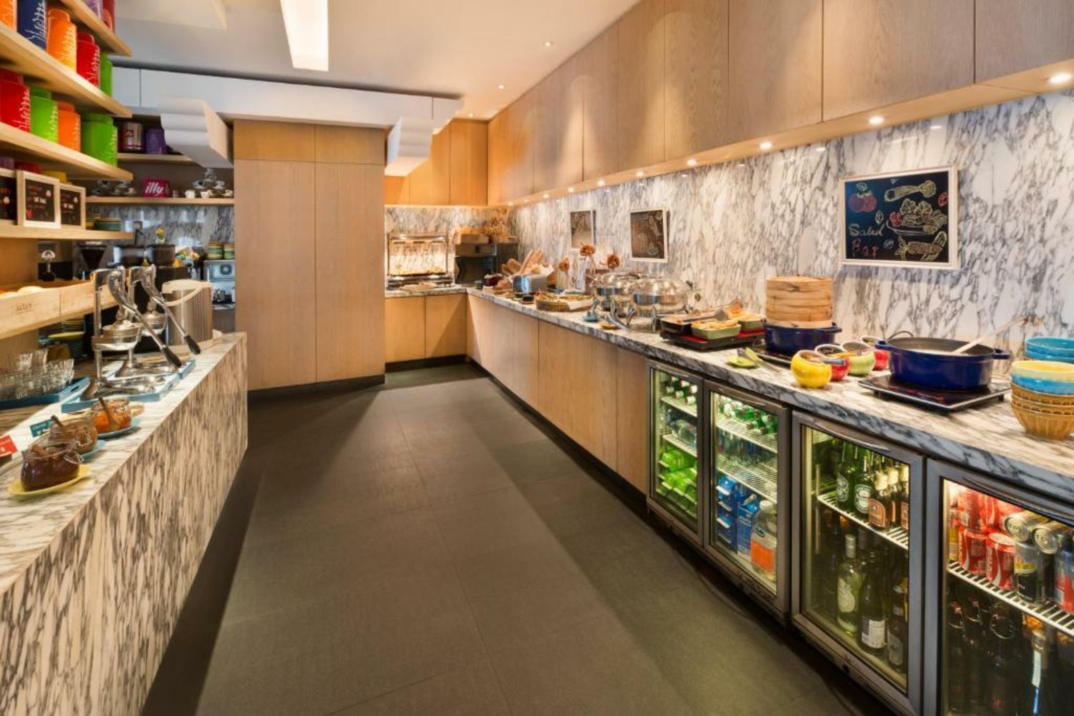 Hotel Indigo Shanghai On The Bund, an IHG Hotel