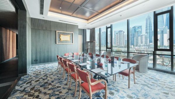 Hotel Indigo Shanghai On The Bund, an IHG Hotel