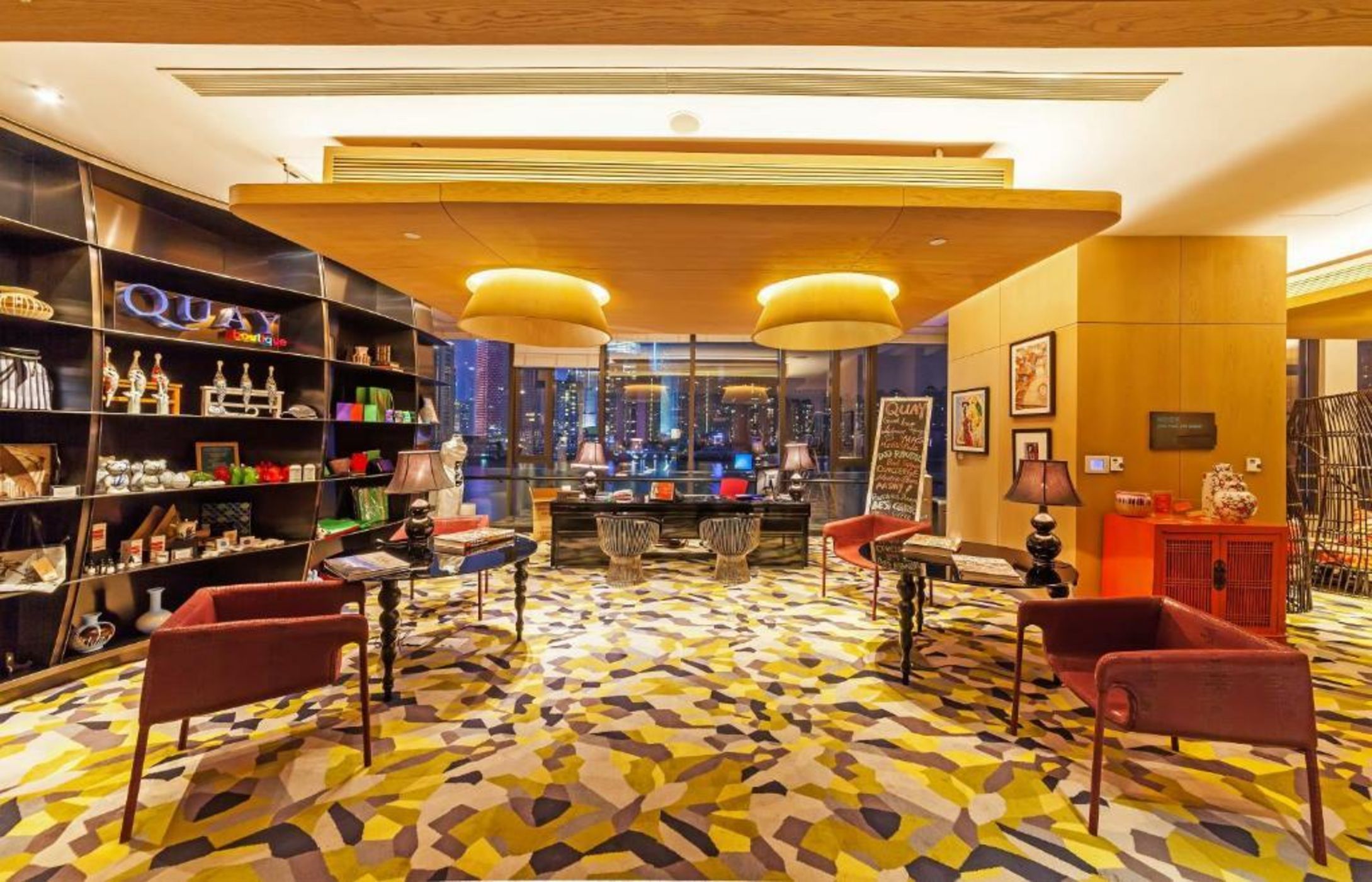 Hotel Indigo Shanghai On The Bund, an IHG Hotel