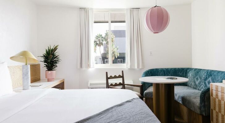Short Stories Hotel