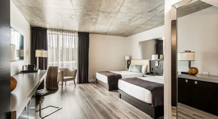 HOTEL10