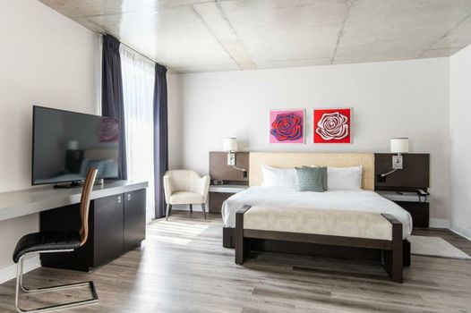 HOTEL10