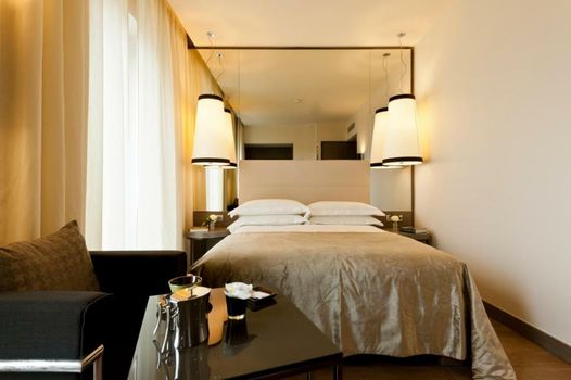 Starhotels Echo