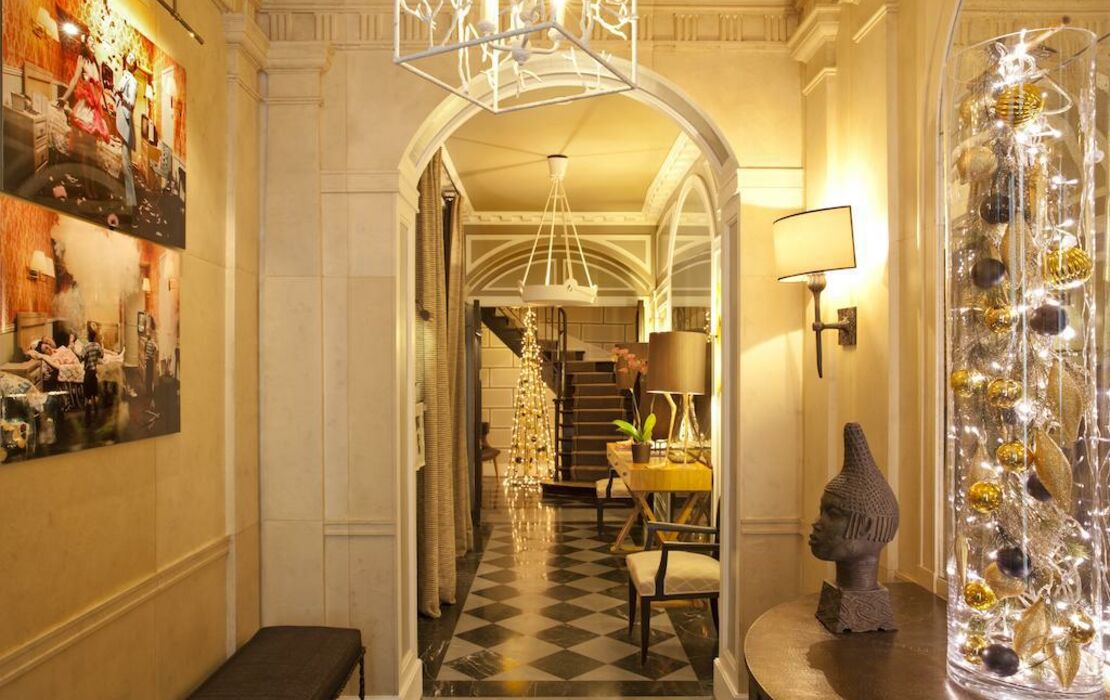 Hotel Recamier - Authentic Photos