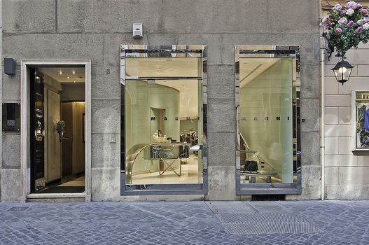 Intown Luxury House