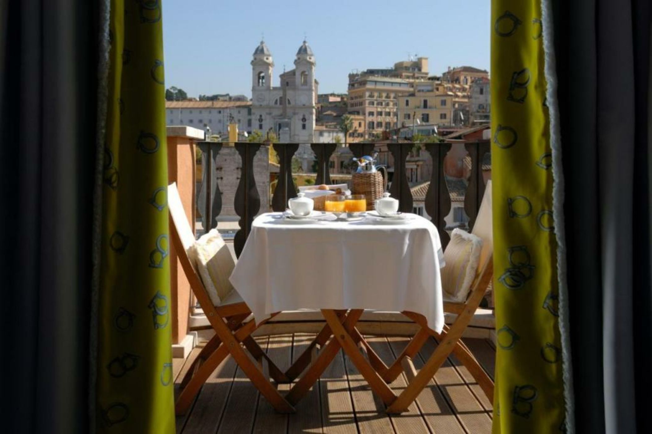 Portrait Roma - Lungarno Collection