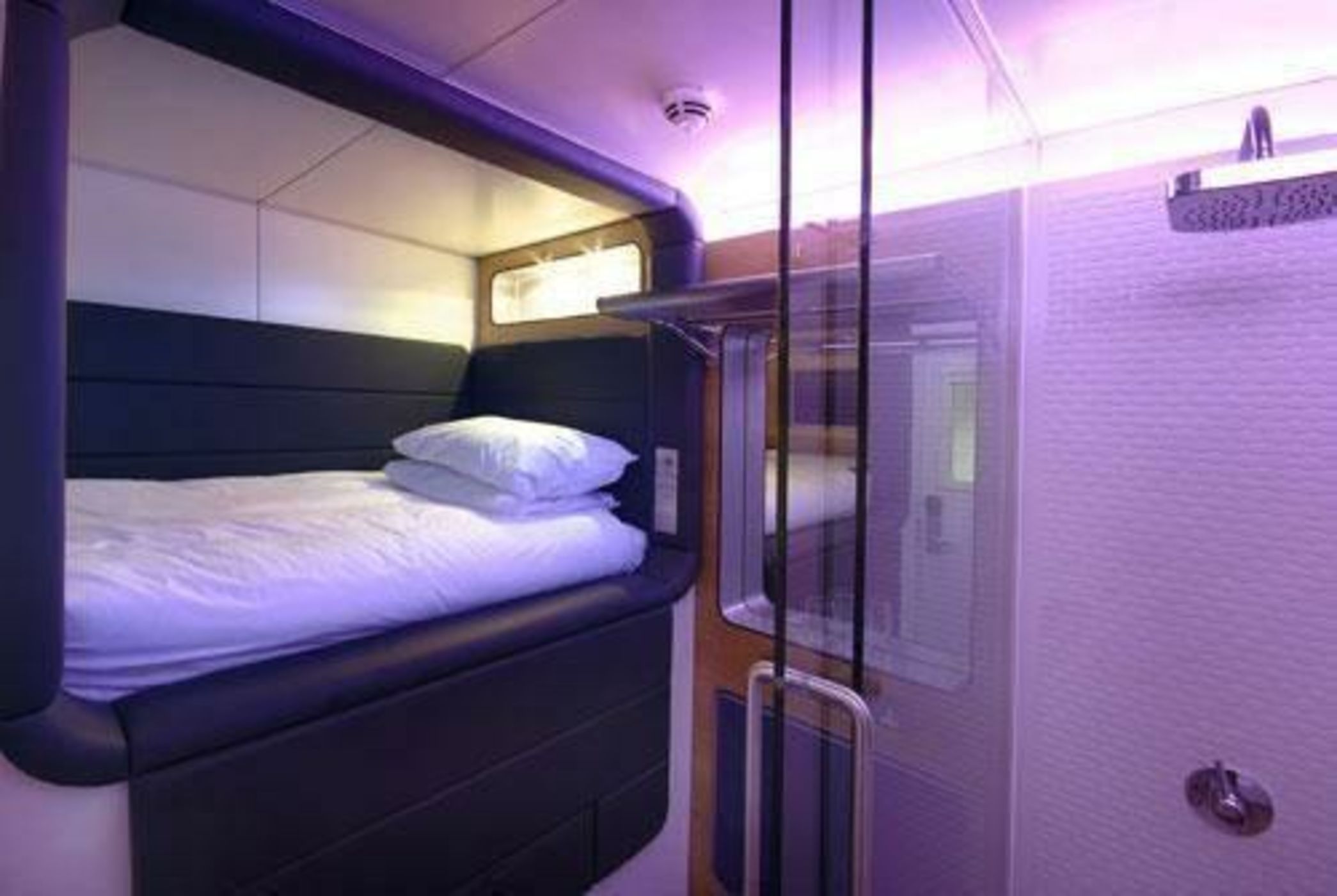 YOTELAIR Amsterdam Schiphol Transit Hotel
