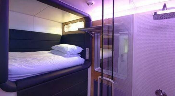 YOTELAIR Amsterdam Schiphol Transit Hotel