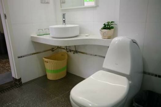 Eesir Hotel