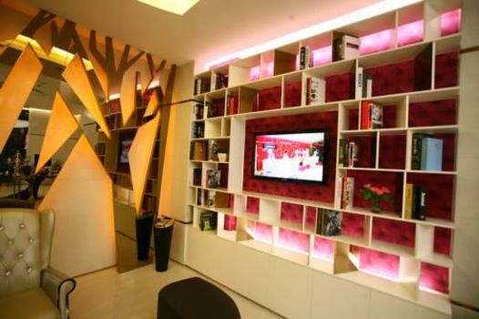 Eesir Hotel