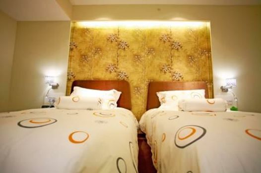 Eesir Hotel