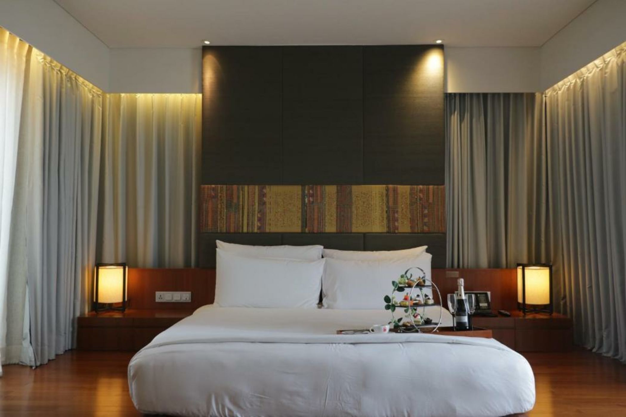 Hansar Bangkok - SHA Extra Plus