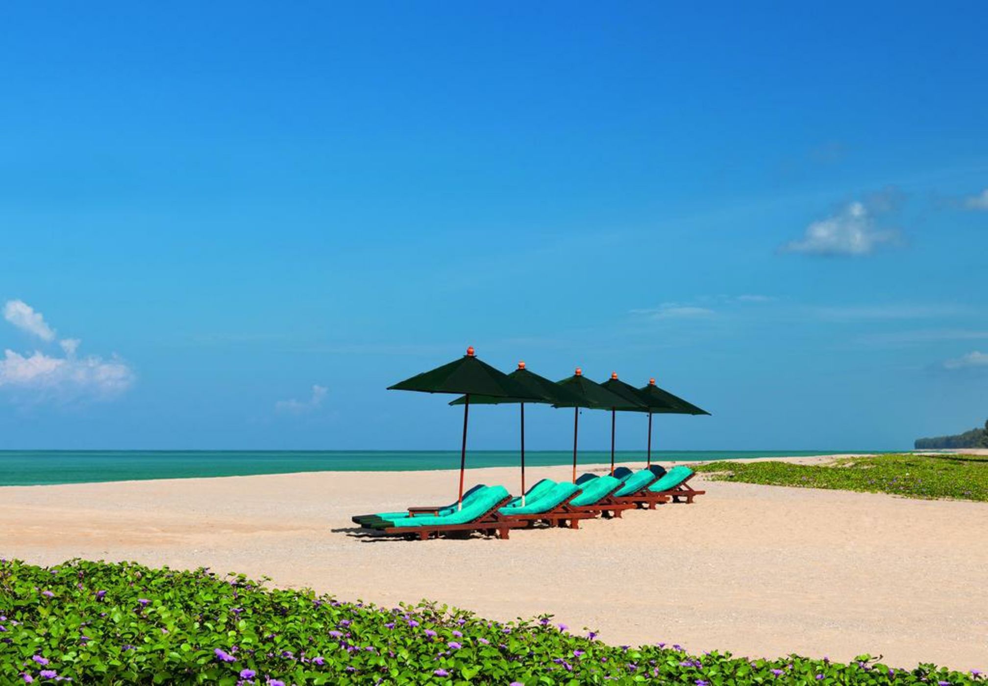 Wanakarn Beach Resort & Spa