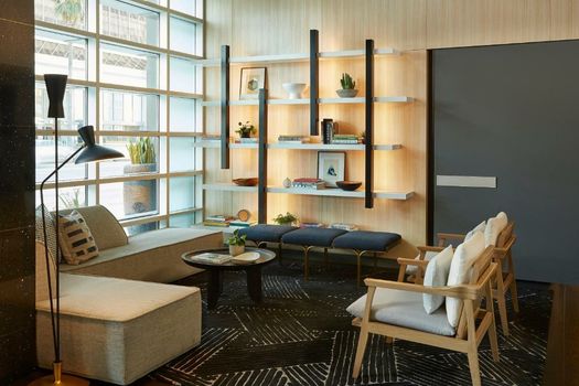 Kimpton Hotel Wilshire, an IHG Hotel