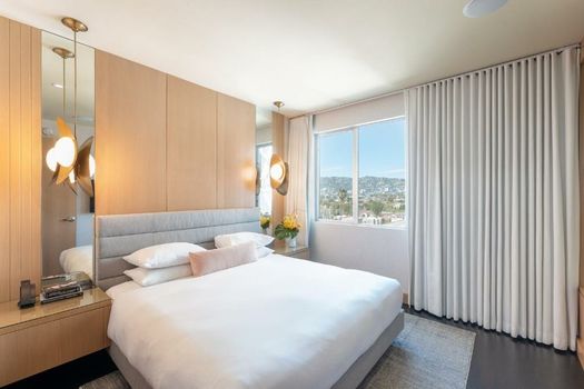 Kimpton Hotel Wilshire, an IHG Hotel