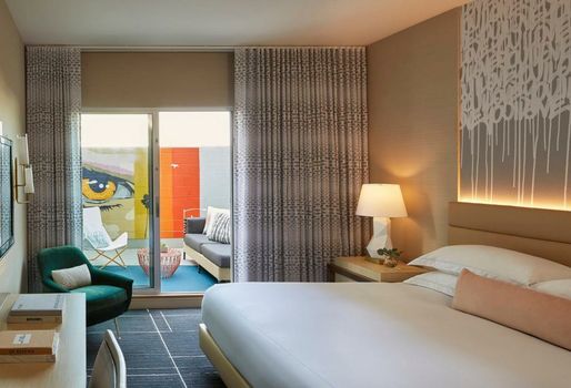 Kimpton Hotel Wilshire, an IHG Hotel