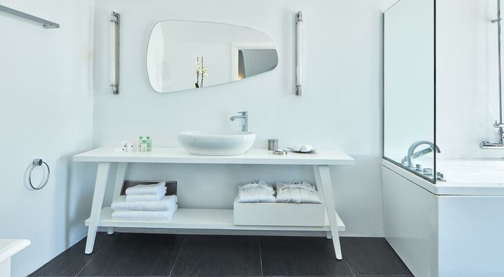 Chromata, The Leading Hotels of the World