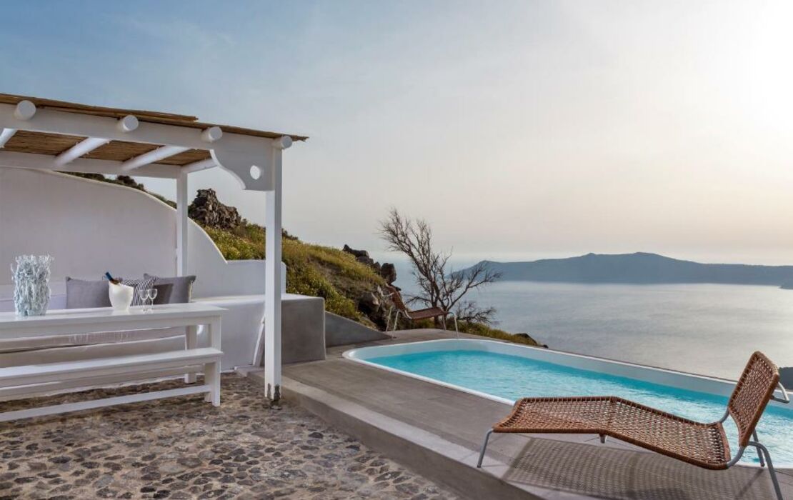 Katikies Chromata Santorini - The Leading Hotels of the World