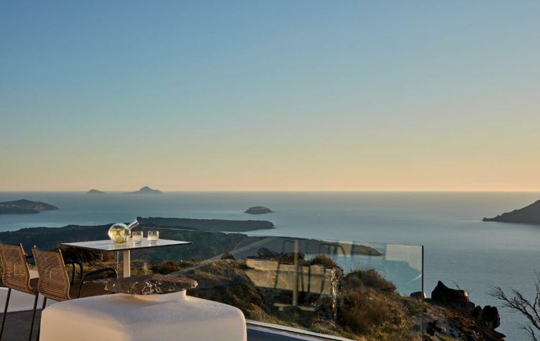 Katikies Chromata Santorini - The Leading Hotels of the World