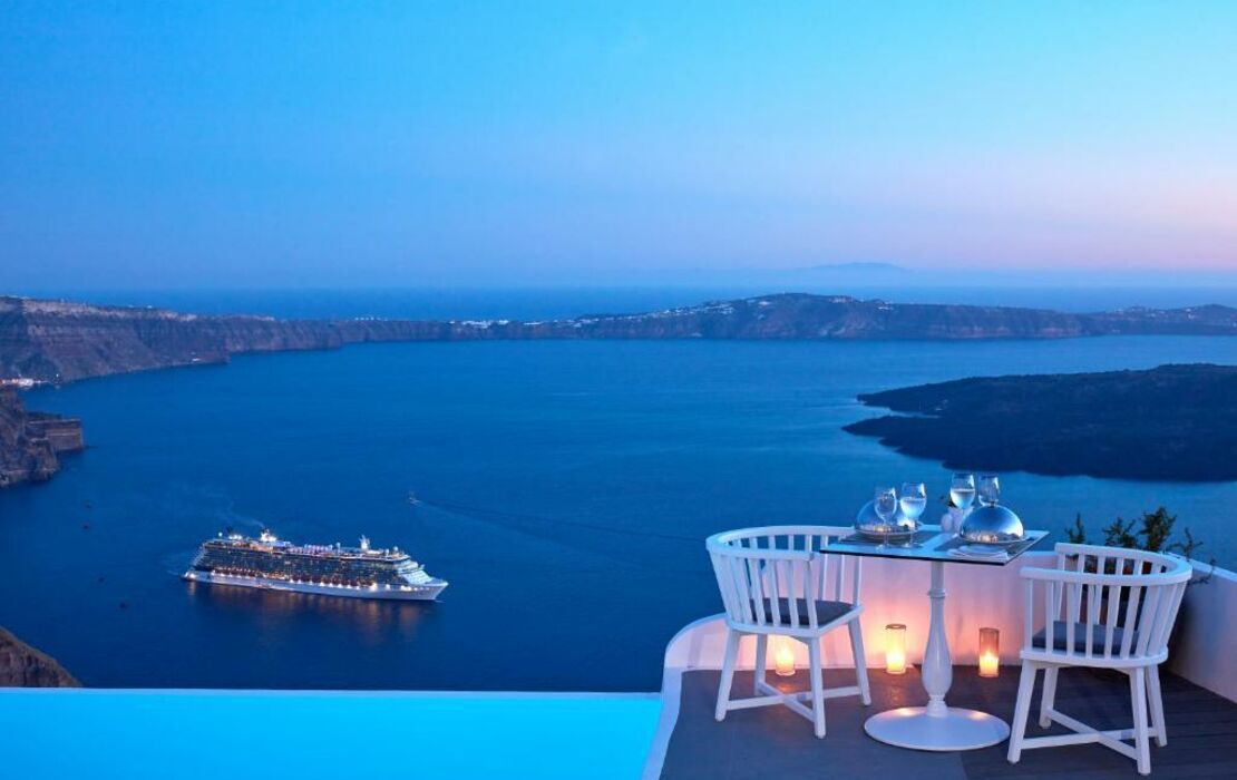 Katikies Chromata Santorini - The Leading Hotels of the World