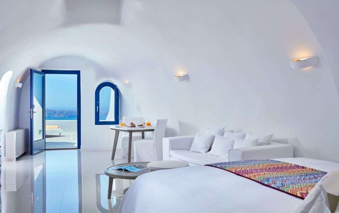 Katikies Chromata Santorini - The Leading Hotels of the World