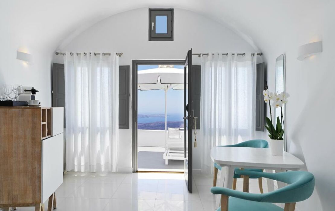 Katikies Chromata Santorini - The Leading Hotels of the World