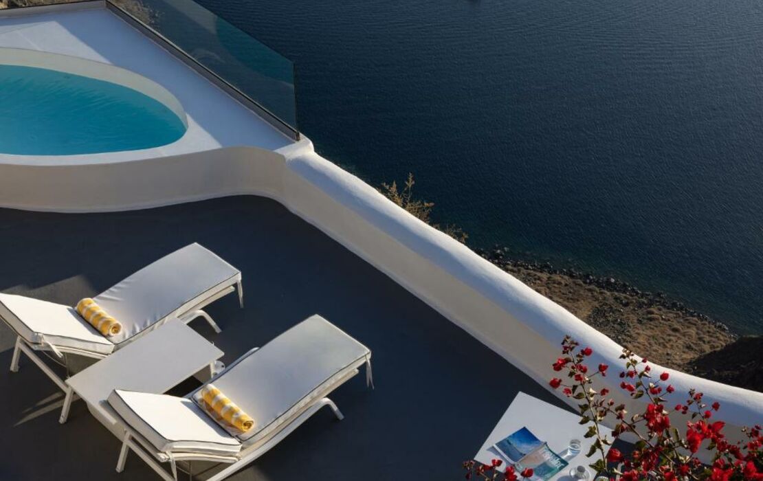 Katikies Chromata Santorini - The Leading Hotels of the World